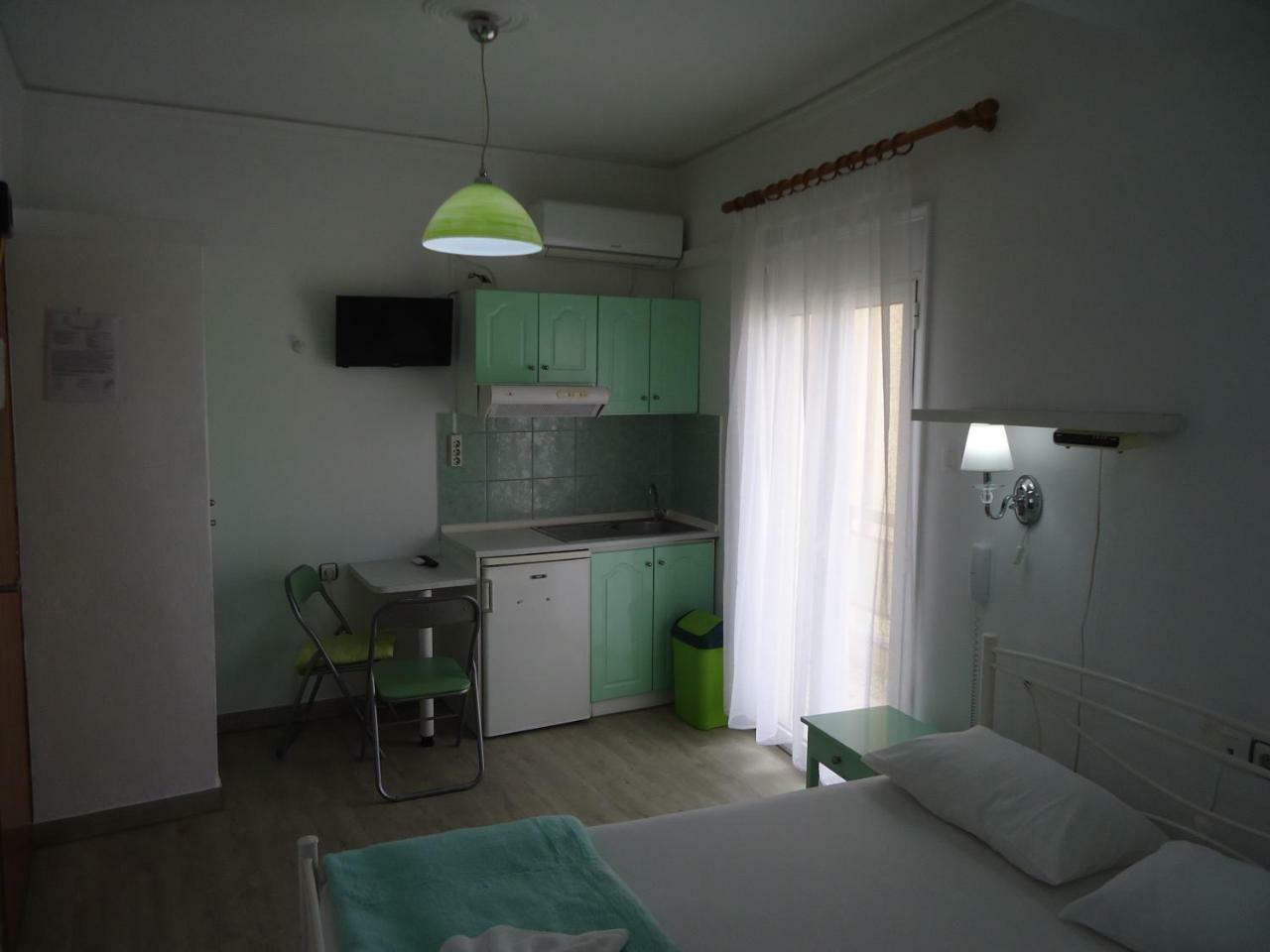 Kallithea 公寓 *